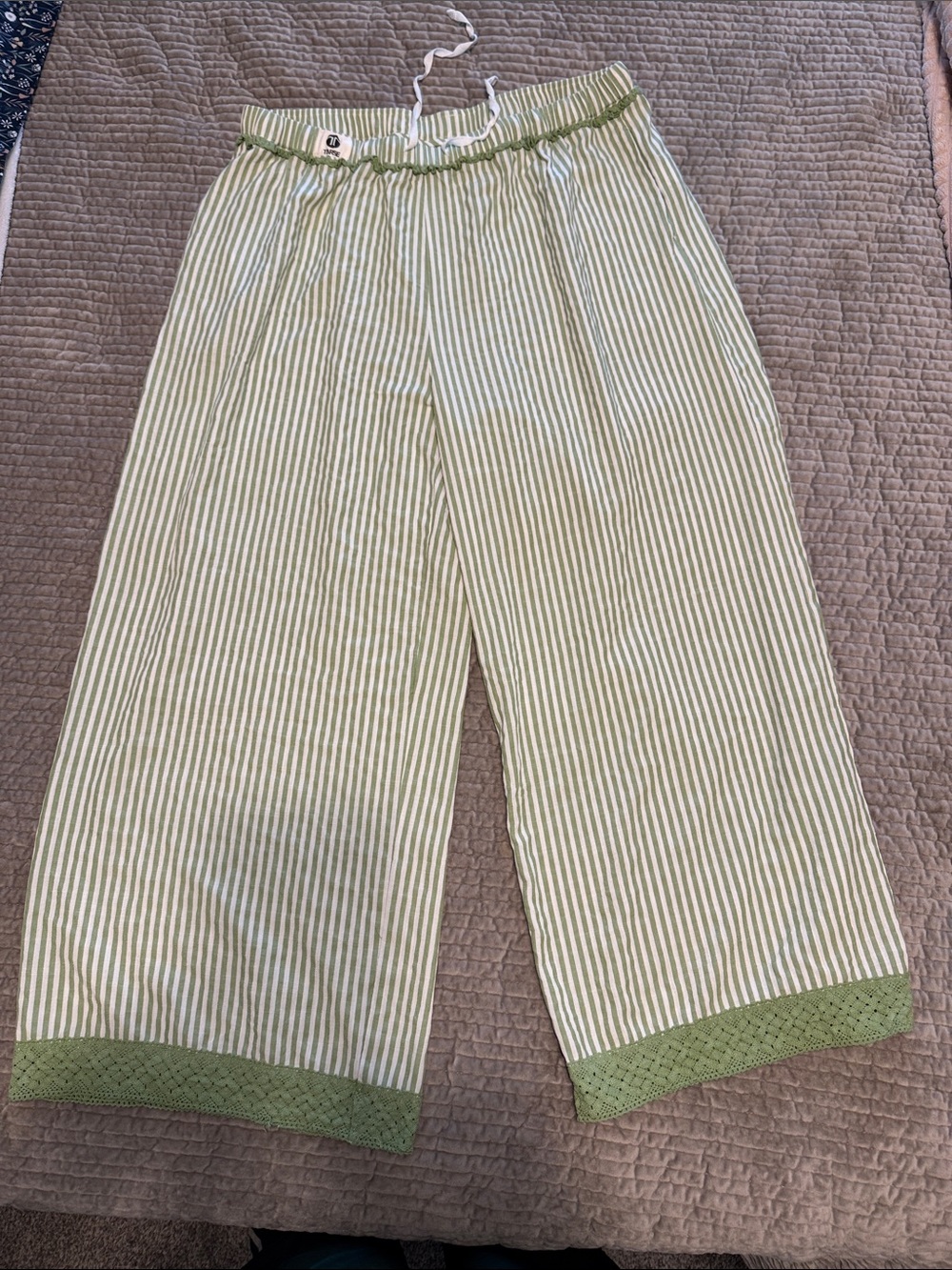 Women’s Green Stripe Pull-On Wide Leg Pants with Lace Trim Linen pants